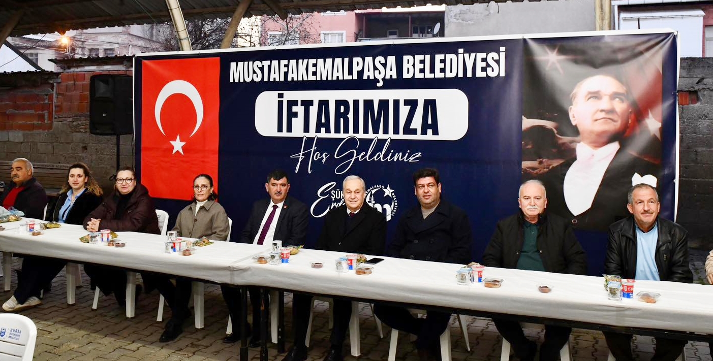 LALAŞAHİN’DE GÖNÜLLER AYNI SOFRADA BULUŞTU