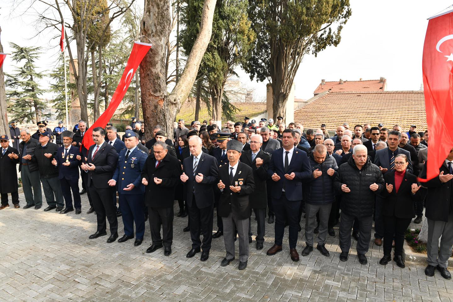 111 YIL SONRA AYNI RUH, AYNI KARARLILIK